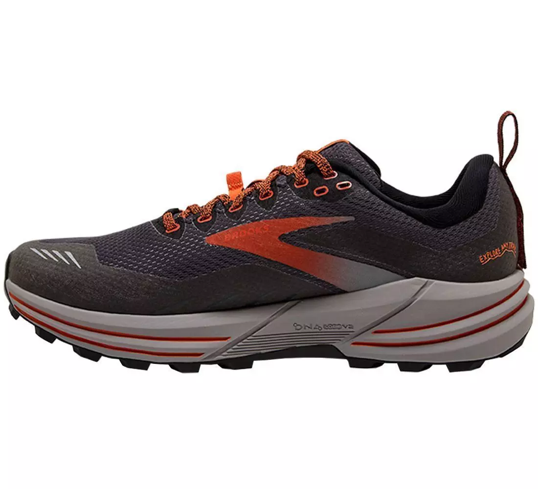 Trail tekaški čevlji  Cascadia 16 GTX