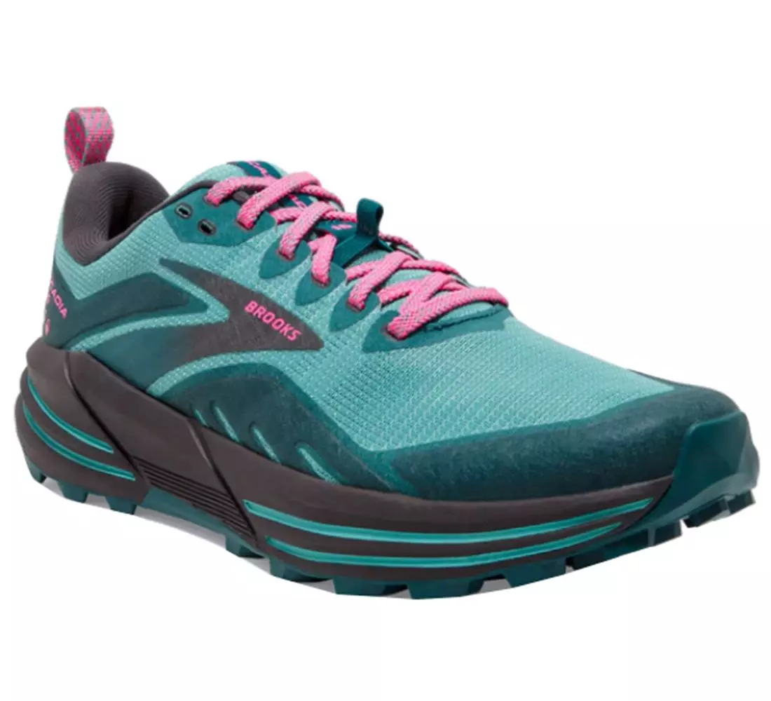 Women\'s Brooks trail running shoes Cascadia 16