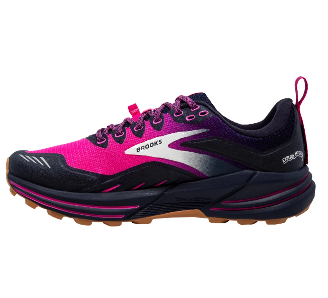 Women\'s Brooks trail running shoes Cascadia 16