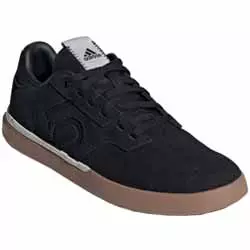 Shoes Sleuth black/black/gum women's