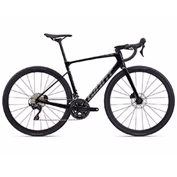 Cestno kolo Defy Advanced 2 2026 abyss black