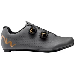 Cycling shoes Northwave Revolution 3