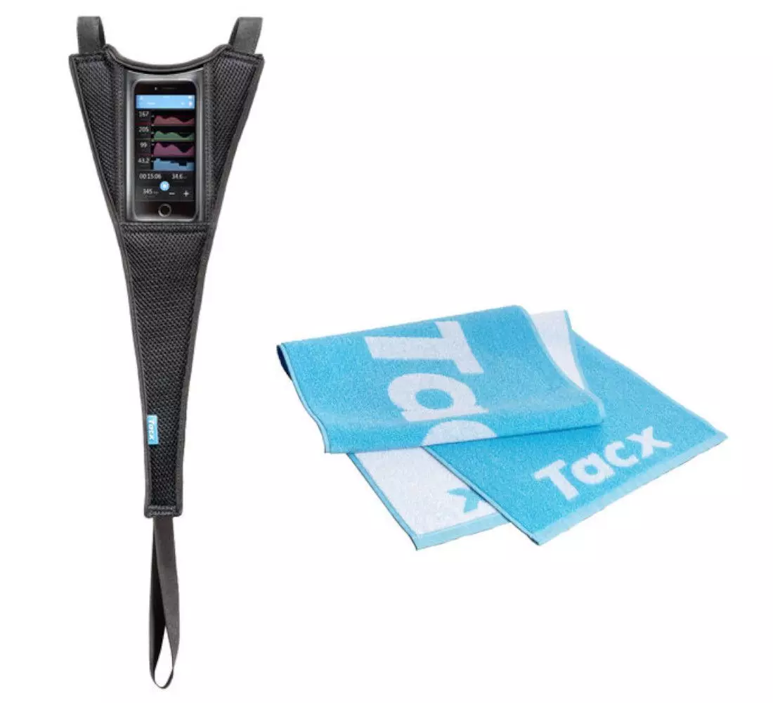 Tacx Sweat cover for bicycle and a Towel Sweat Set